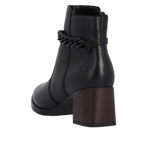 Acne sales orbit boots